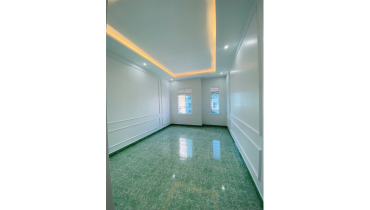 BÁN NHÀ HÀO KHÊ LÔ GÓC 3.5 TẦNG SAU HOÀNG HUY 38 TẦNG GIÁ CHỈ 2.6X TỶ